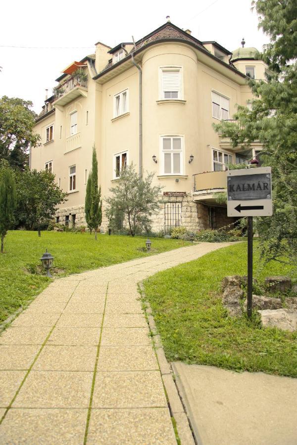 Kalmár Panzió Panzió Budapest Kültér fotó
